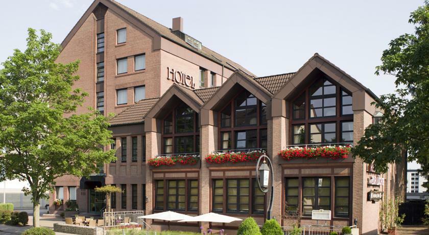 Leine Hotel Pattensen Exterior foto